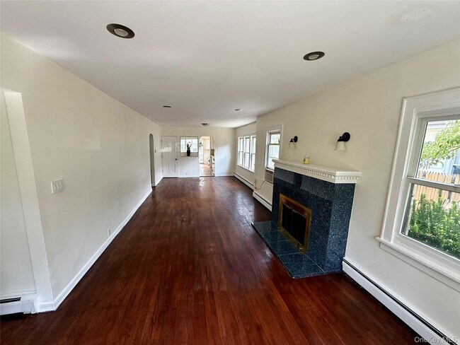 Photo - 175 S Brookside Ave