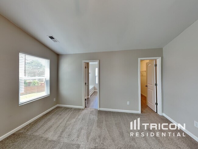 Photo - 7135 Tanger Boulevard Riverdale GA