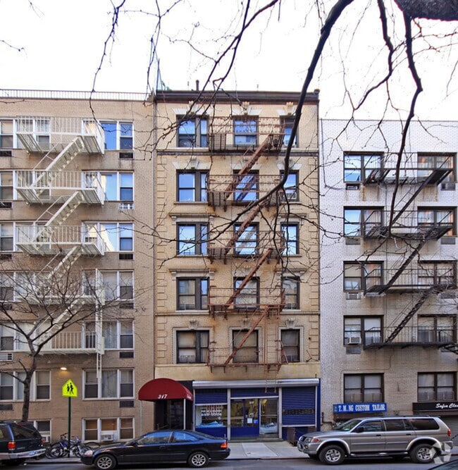 Photo - 317 E 75th St Unit SI ID1031999P