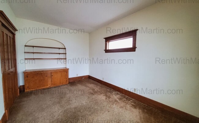 Photo - 313 Denver St Unit (downstairs)