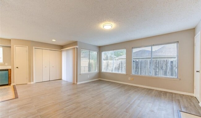 Photo - 12200 Overbrook Ln Unit 12200 OVERBROOK LN 25A