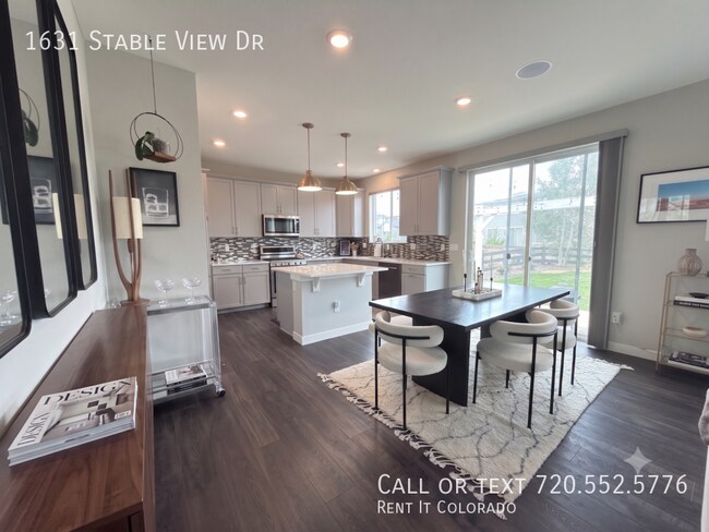 Photo - 1631 Stable View Dr