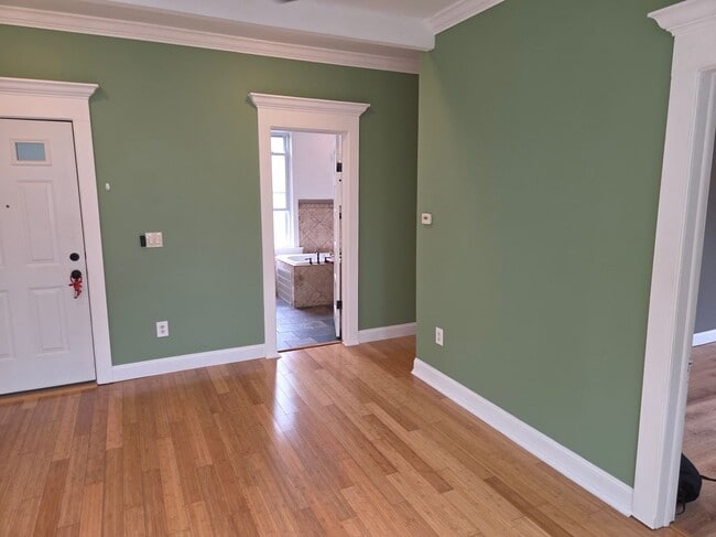 74 Broadway Unit 2nd floor