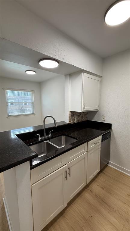 Photo - 2401 Manor Rd Unit 126
