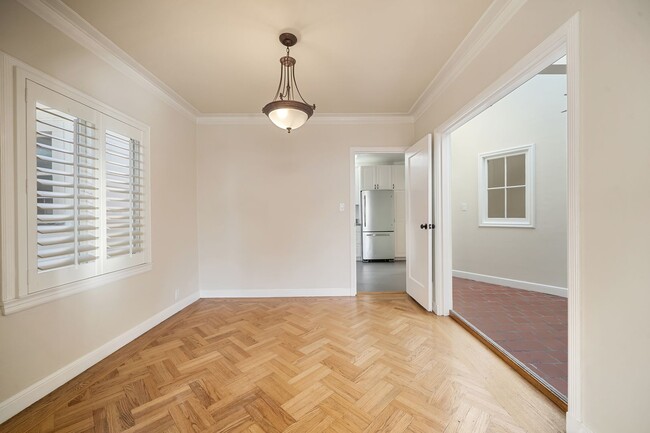 Photo - Beautifully updated home in Golden Gate Heights with garage, yard, w/d - 3 br / 2 ba