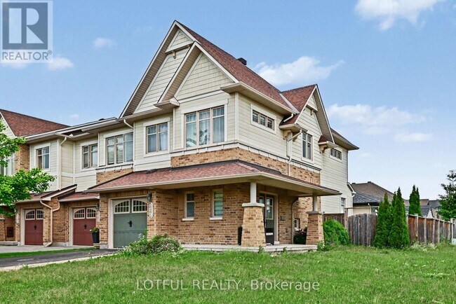 Photo - 2201 Marble Cres