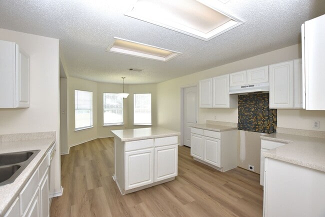 Photo - PKR - Round Rock / Pflugerville Houses Unit DD17701