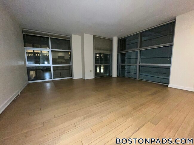 Photo - 40 Boylston St Unit 405