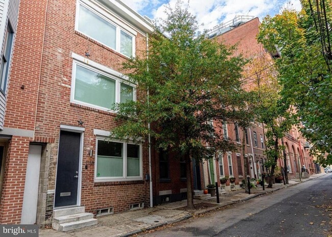Building Photo - 1735 Naudain St