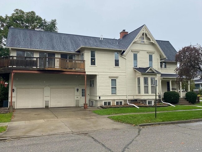 Photo - 222 E Mason St Unit 1