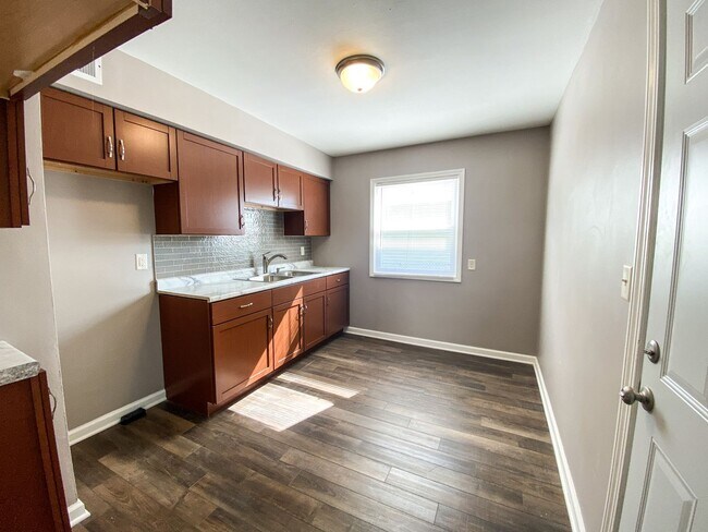 Photo - 5728-5730-5730 N 65th St Unit 5728 (Lower)