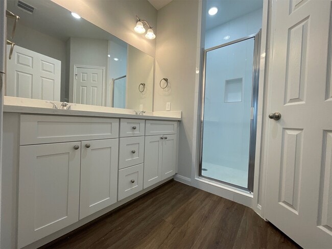 Photo - 1055 Rd 5736