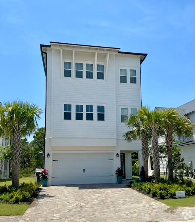 Building Photo - 48 Seaboard Ln Rental