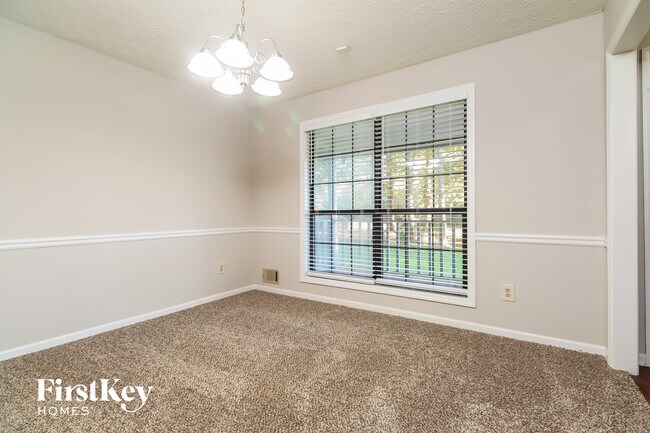 Photo - 140 Brookfield Dr