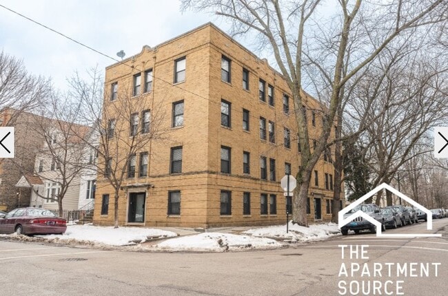 Photo - 1056 W Lill Ave Unit 1