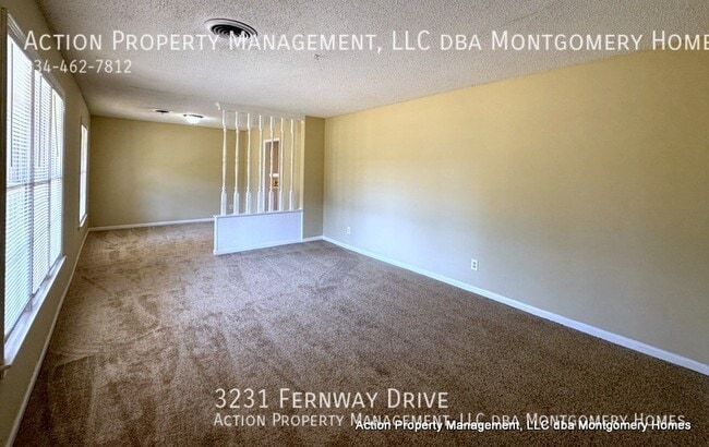Photo - 3231 Fernway Dr