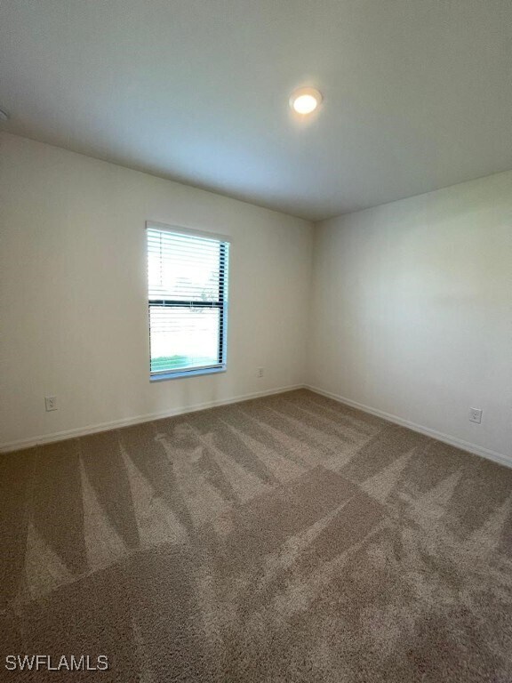 Photo - 861 Winwood Cir