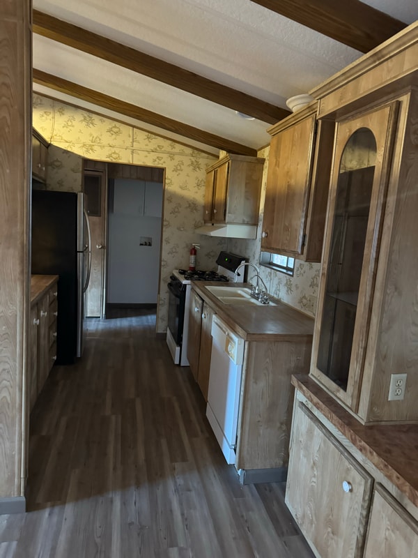 Photo - 3060 E Ames Ave