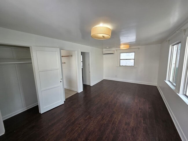 Photo - 4628 York Blvd Unit 4630 1/2 York Blvd