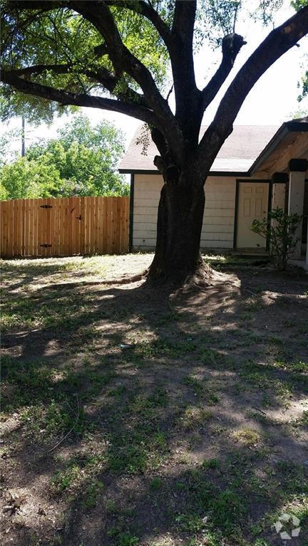 Building Photo - 1936 Nicole Cir Rental