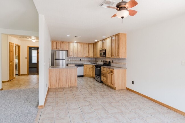 Photo - Spacious 4 Bedroom 2 Bath Home near Shopping