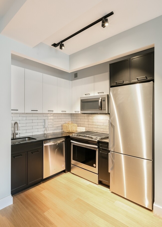 Photo - 140 Wall St Condo Unit 1315