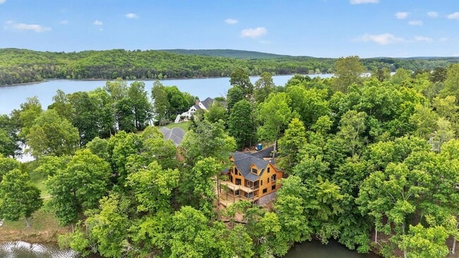 Photo - 308 Acres Ct