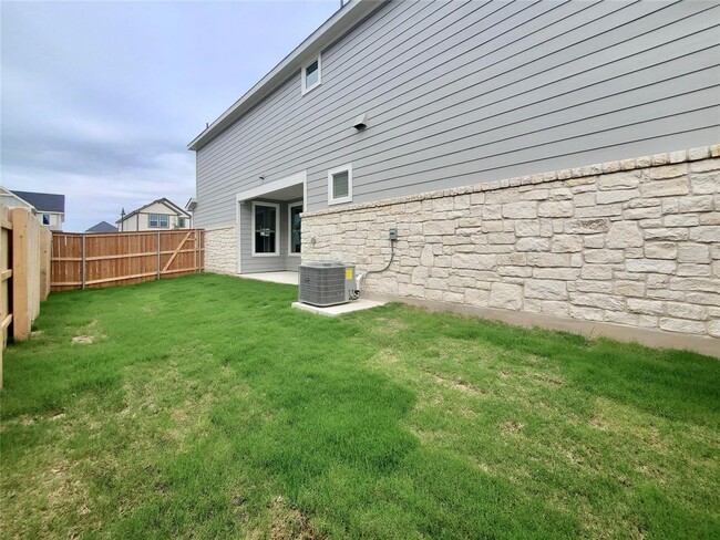 Photo - 2523 Rose Archer Ln