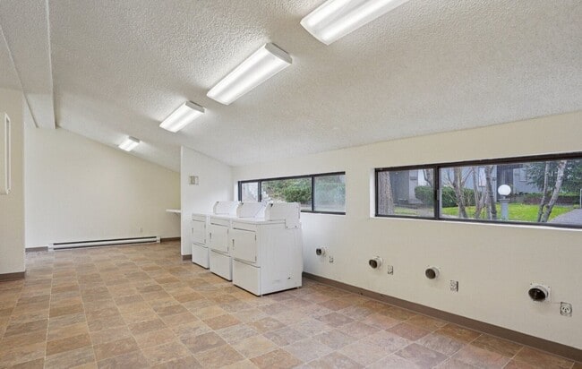 6668 137th Pl NE Unit 493