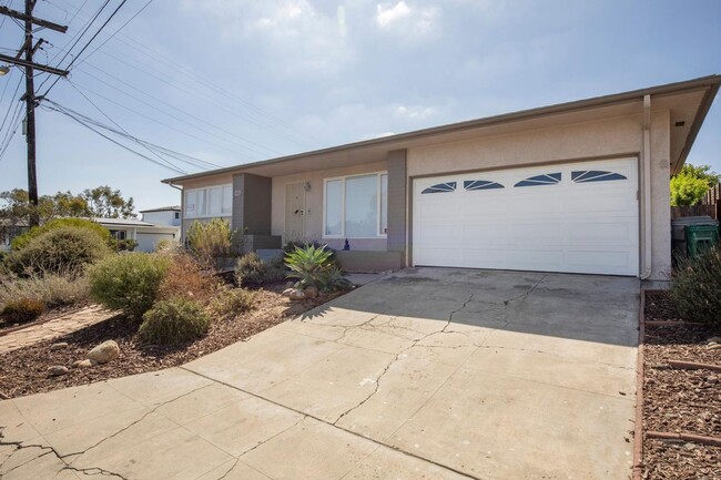 6465 Julie St