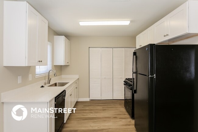 Photo - 2308 Revere St