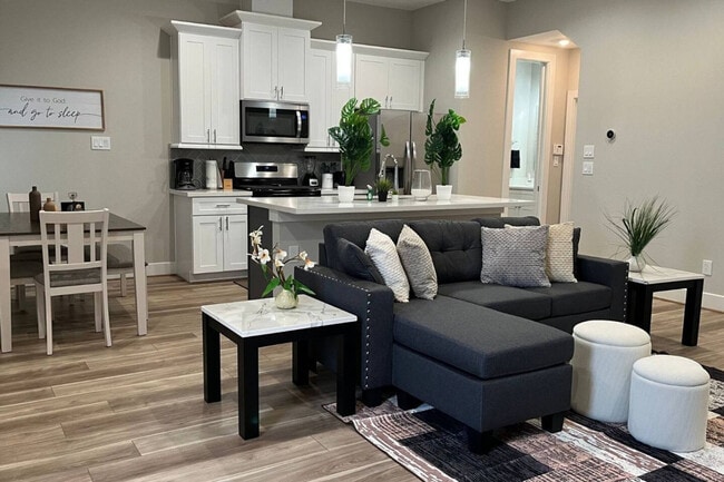 Photo - 3208 Bostic St Unidad ID1254540P