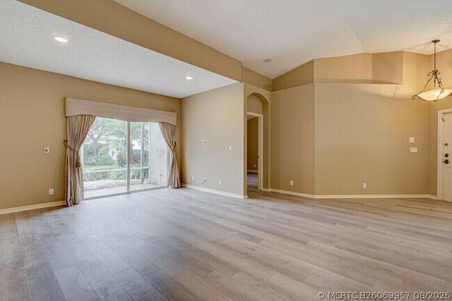 Photo - 6183 Floral Lakes Dr