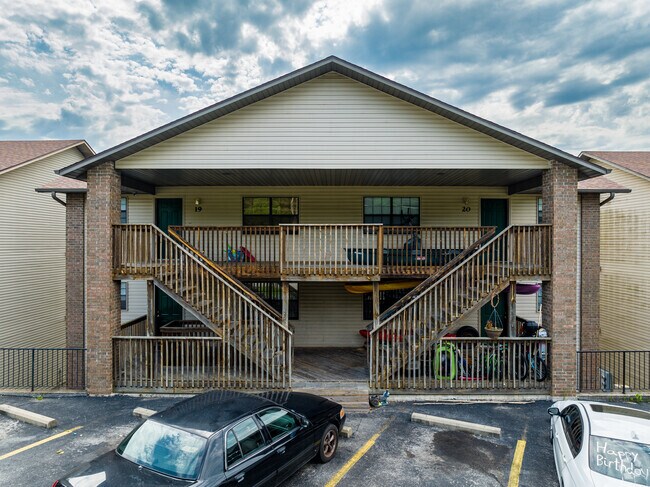 24 Unit Complex - Fisher Creek Apartments