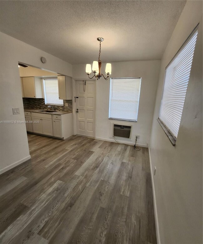 Photo - 5400 Hollywood Blvd Unit 16