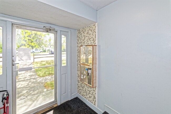 Photo - 133 Winthrop St Unit 4