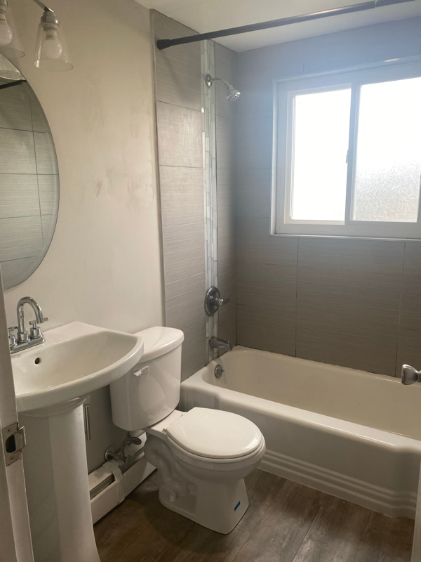 Photo - 3653 Mozart Ave