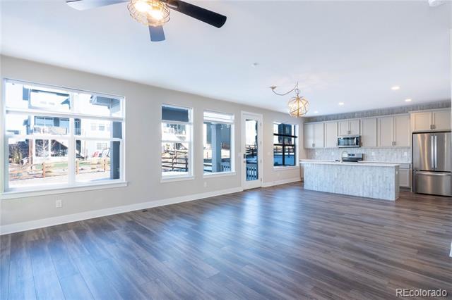 Photo - 199 Simmental Lp