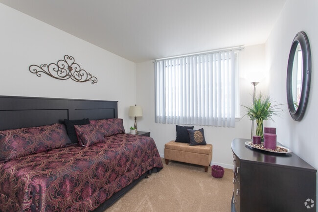Arbor West Apartments