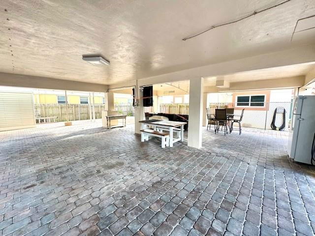 Photo - 330 Madison St