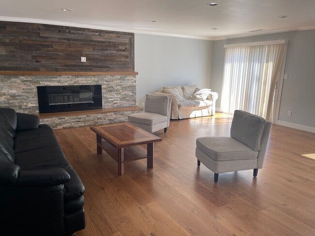 Photo - 4 Bedrooms in College Greens