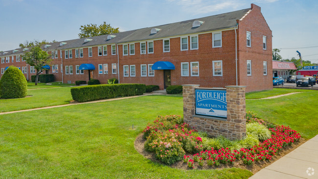 Building Photo - Fordleigh Apartments