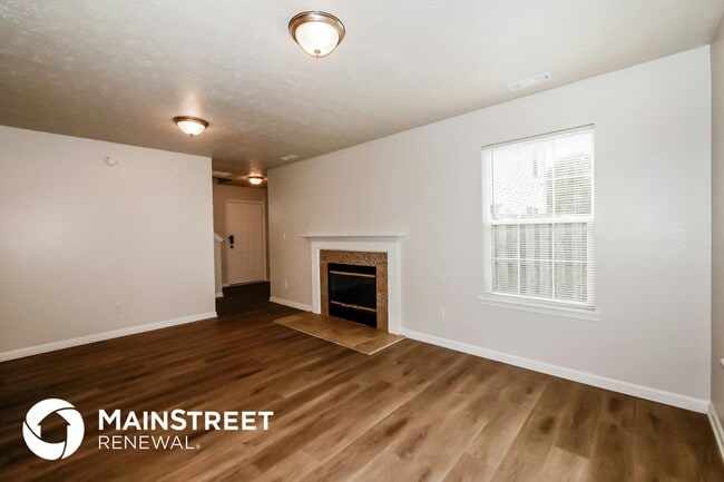 Photo - 6368 Titania Dr