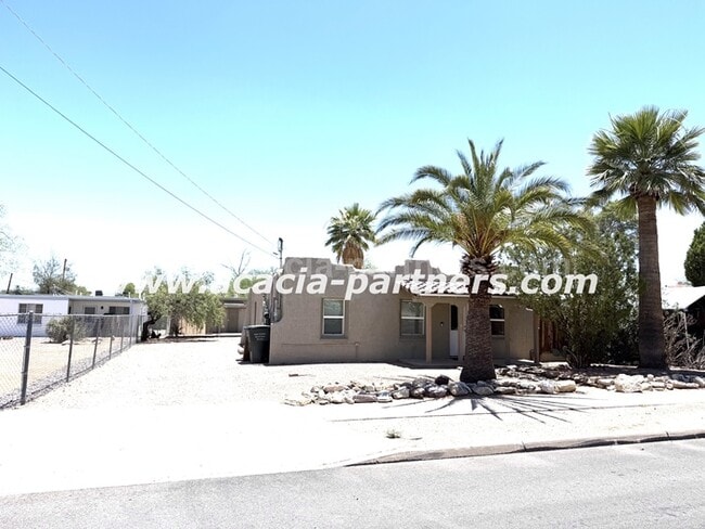 Photo - 2 Bedroom home on a large lot