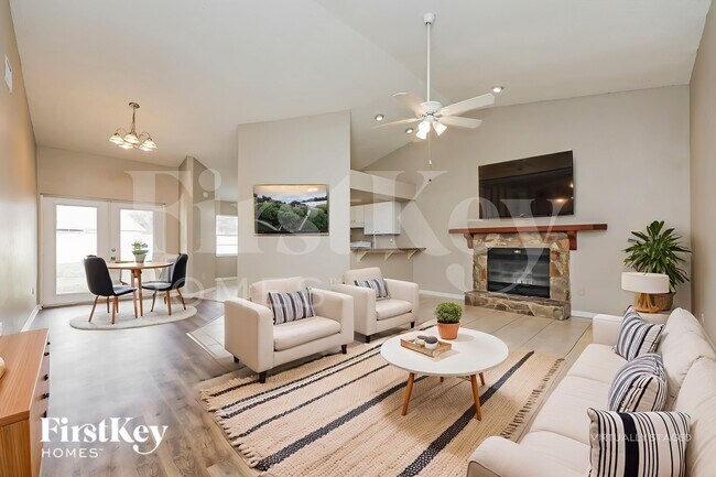 Photo - 4718 Westwind Dr