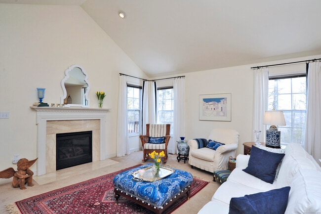 Photo - 188 Julia Ct Unidad 188