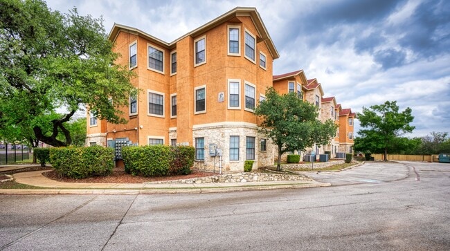Building Photo - 6160 Eckhert Rd Unit 1718