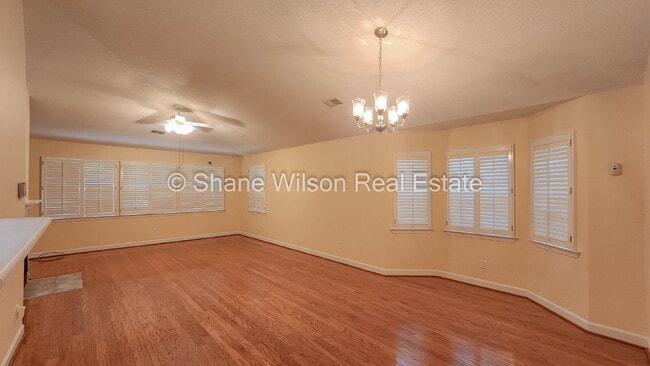 Photo - Spacious 3-Bed, 3-Bath Townhouse in Dalton