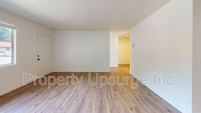 Photo - 3141 Churn Crk Rd