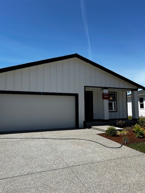 Building Photo - 370 NE Olympic Rdg Rd Rental